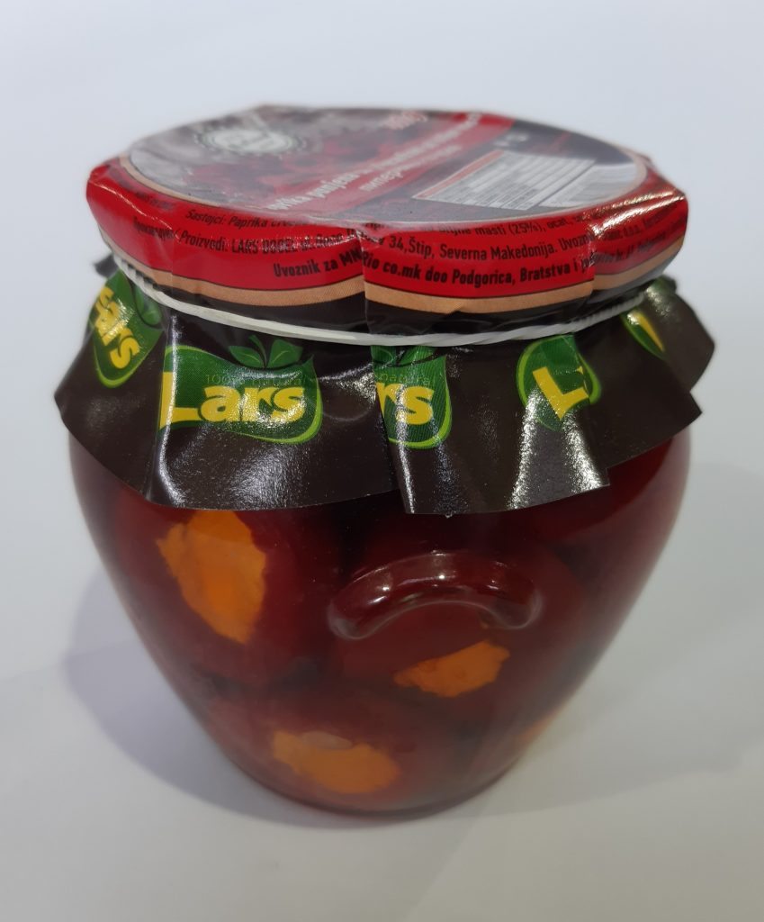 PAPRIKA RDEČA POLNJENA S SKUTO 550g